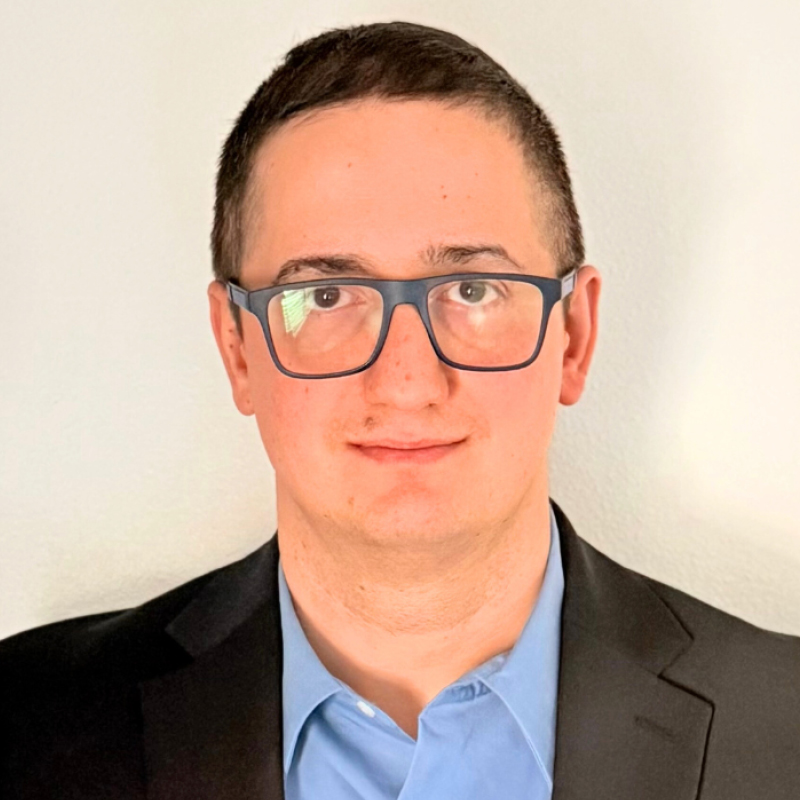 photograph of Maksym Beznosiuk