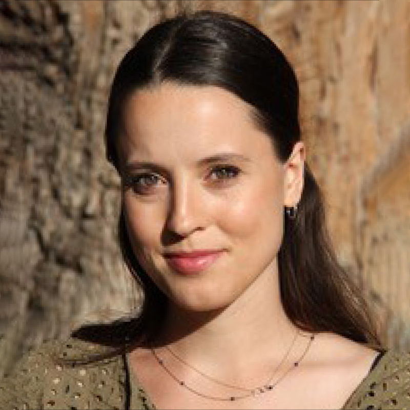photograph of Lisa Herbig