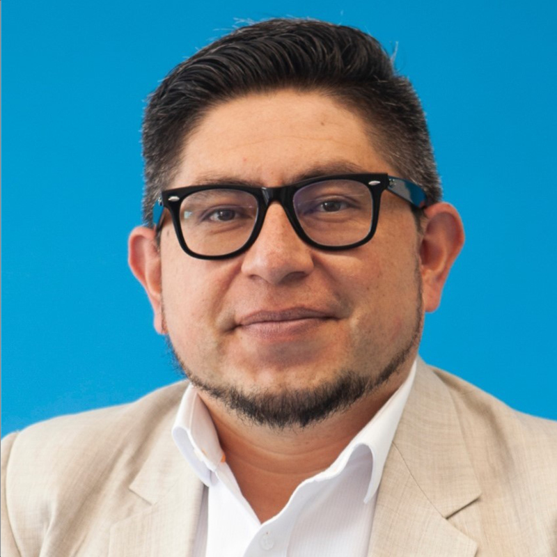 photograph of Alberto Ruiz-Méndez