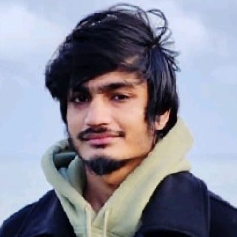 photograph of Rishiraj Sen
