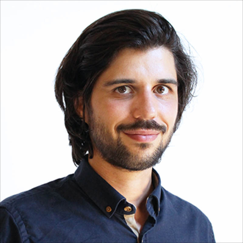 photograph of Tiago Silva