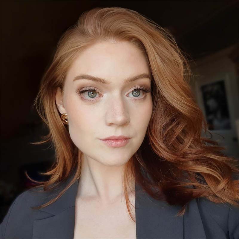 Photograph of Carmen van Alebeek