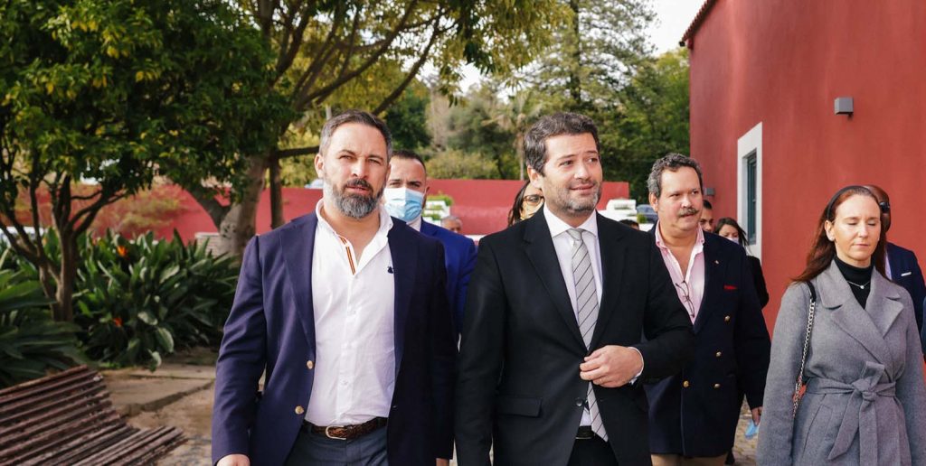 Santiago Abascal con André Ventura campaña CHEGA